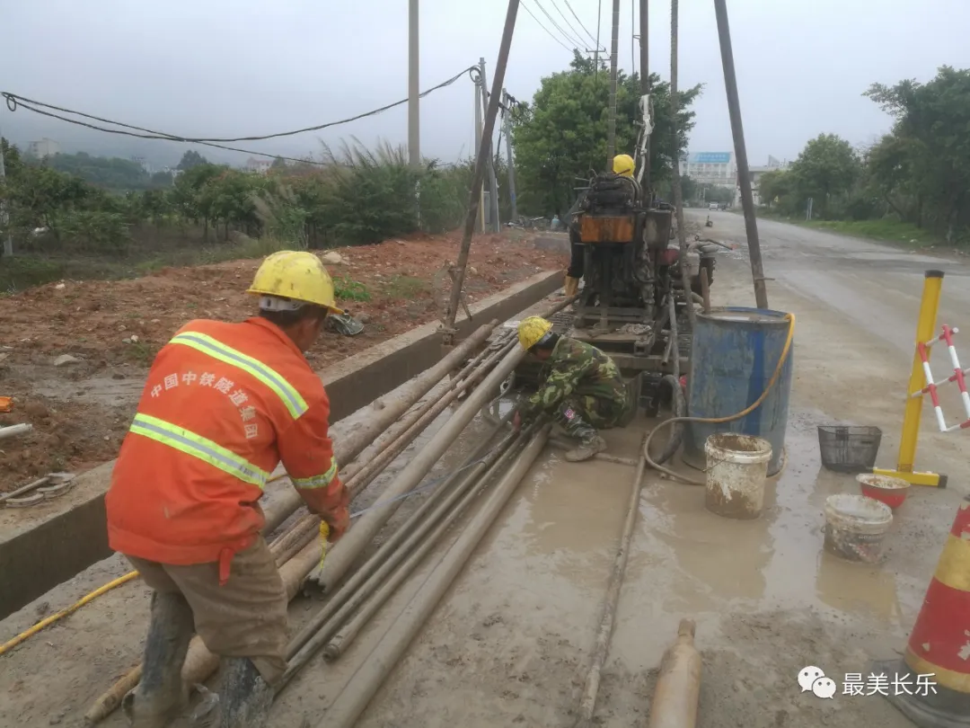 金福路及潭头连接线道路工程将于6月全线动工，预计明年年底完工