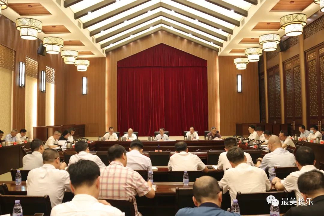 区委常委会召开会议 传达学习贯彻习近平总书记重要讲话重要回信重要文章精神