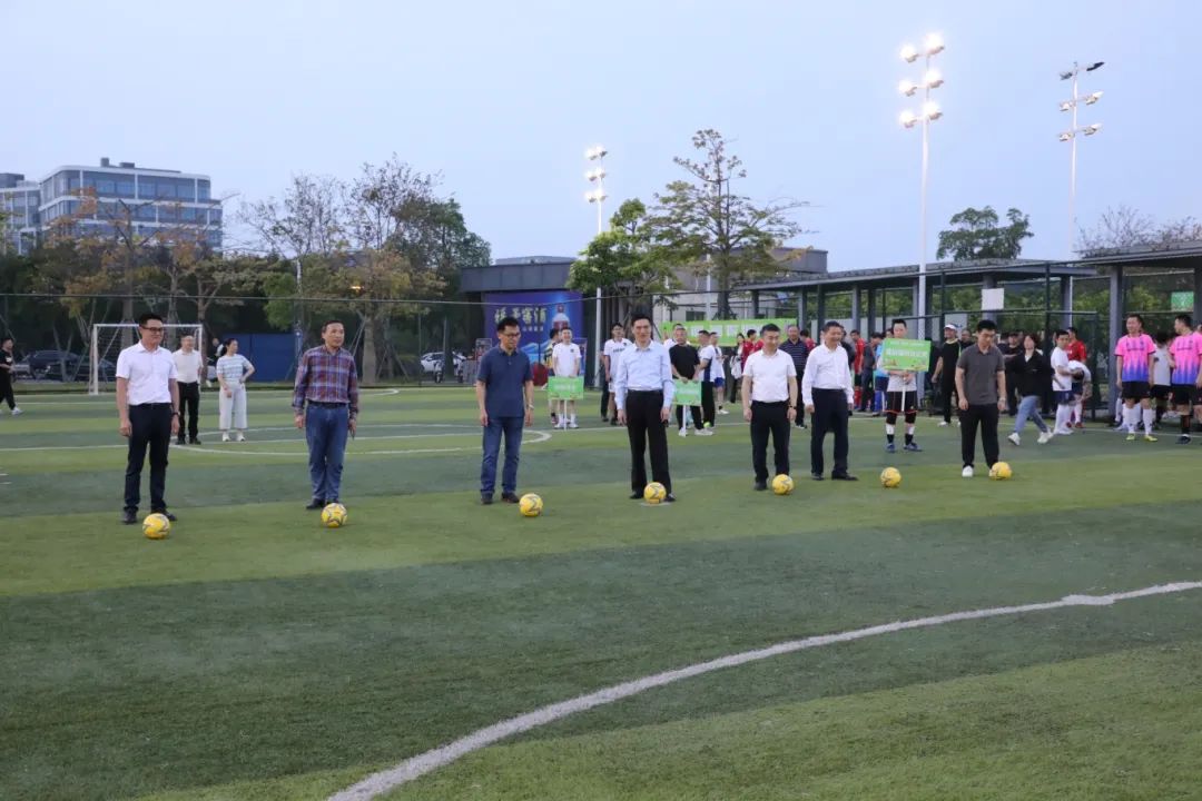 今晚开赛！10支代表队“足”梦长乐！