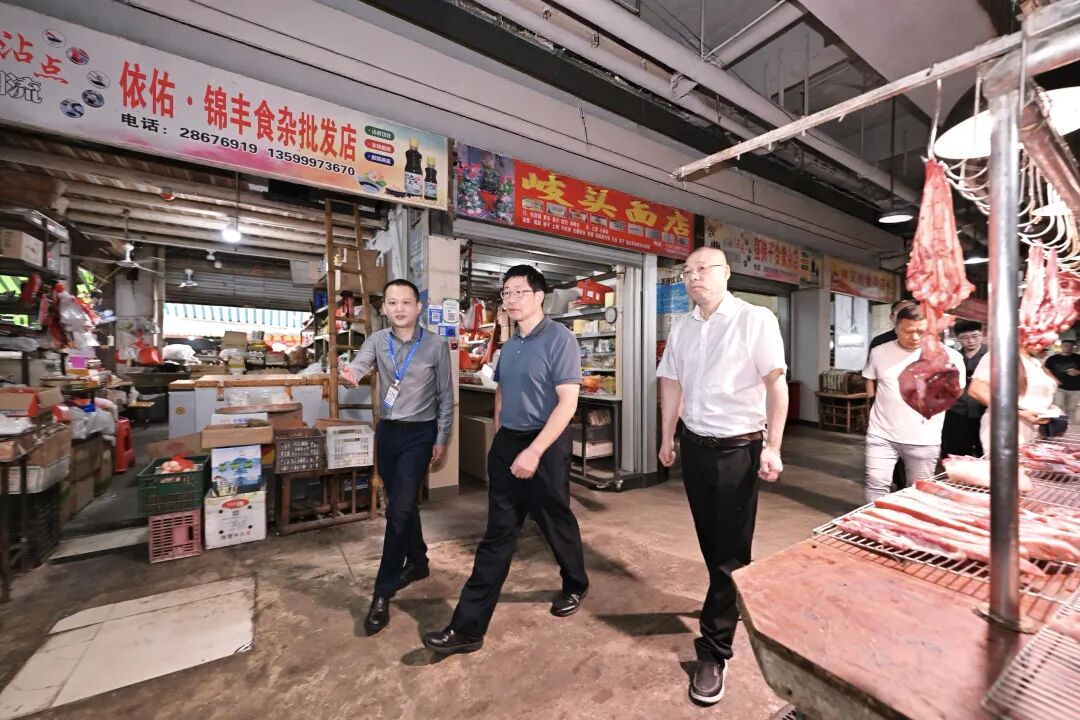 兰文赴金峰镇调研